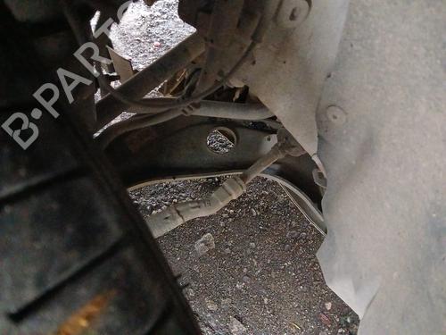 Querlenker links vorne für PEUGEOT 308 II (LB_, LP_, LW_, LH_, L3_) 1.2 THP 130 (131 hp) 31023901