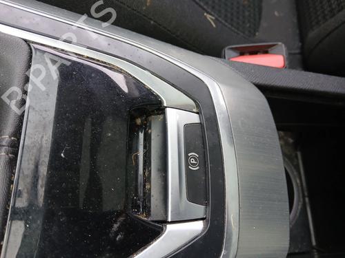 Autre PEUGEOT 308 II (LB_, LP_, LW_, LH_, L3_) 1.2 THP 130 (131 hp) 31023910