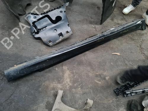 Seitenschweller rechts für BMW 5 Touring (F11) 535 d (299 hp) 31023922