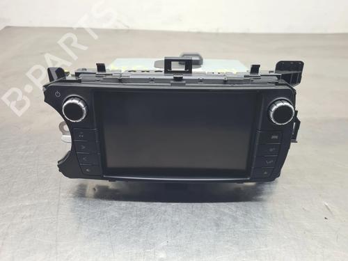 Used Radio TOYOTA YARIS (_P13_) 1.5 Hybrid (NHP130_) (101 hp) 30590100