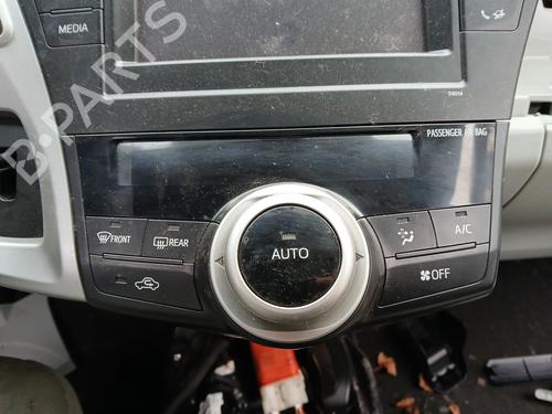 Commande Chauffage TOYOTA PRIUS PLUS (_W4_) 1.8 Hybrid (ZVW40W, ZVW41W) (136 hp) 31040505