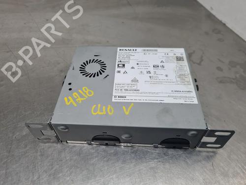 Bilradio RENAULT CLIO V (B7_) 1.0 TCe 90 (B7MT) | BP31042857E6
