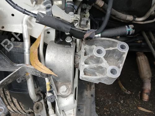 Used Engine mount FIAT DOBLO Cargo (263_) 1.3 D Multijet (263WXU1A, 263ZXU1A, 263WYB1A, 263ZYB1A) (95 hp) 31042877