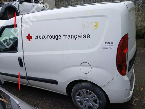 Bagskærm venstre FIAT DOBLO Cargo (263_) 1.3 D Multijet (263WXU1A, 263ZXU1A, 263WYB1A, 263ZYB1A) (95 hp) 31042862