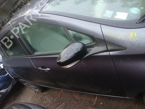 Used Right front door RENAULT ZOE (BFM_) ZOE (92 hp) 31082105