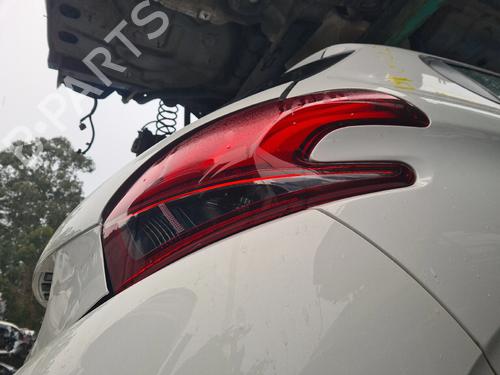 Right taillight PEUGEOT 208 I (CA_, CC_) 1.6 BlueHDi 100 | BP31082140C35