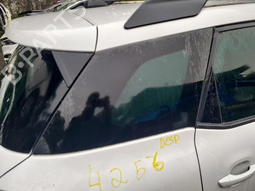 rear-right-quarter-glass-citroen-c3-aircross-ii-2r_-2c_-2017-31082181 main image