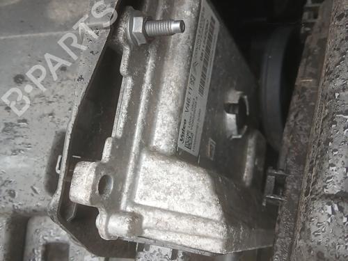 Used Engine control unit (ECU) CITROËN C3 II (SC_) 1.2 VTi 82 (82 hp) 31083221