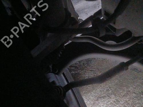 Used Left front steering knuckle CITROËN C3 II (SC_) 1.2 VTi 82 (82 hp) 31083241