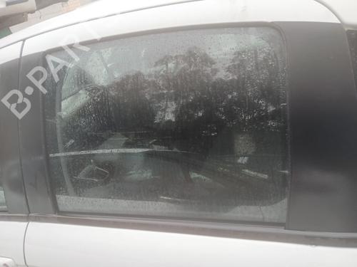 Vidro porta trás esquerda CITROËN C3 II (SC_) 1.2 VTi 82 (82 hp) 31083220
