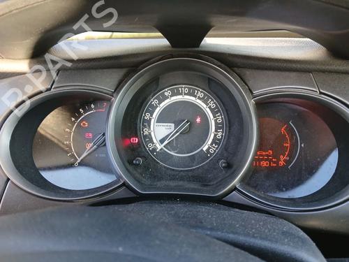 Used Instrument cluster CITROËN C3 II (SC_) 1.2 VTi 82 (82 hp) 31083195