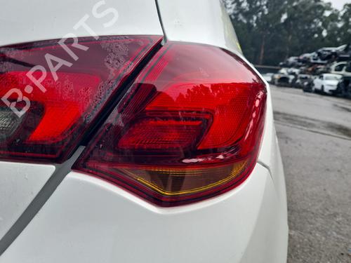 Right taillight OPEL ASTRA J (P10) 2.0 CDTI (68) | BP31083608C35