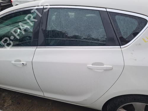 Used Left rear door OPEL ASTRA J (P10) 2.0 CDTI (68) (160 hp) 31083582