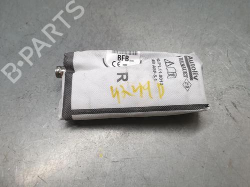 Højre sæde airbag RENAULT MEGANE IV Hatchback (B9A/M/N_) 1.3 TCe 100 (B9N8) (102 hp) 30720901