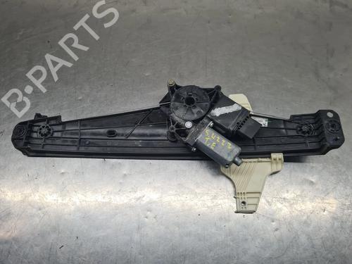 Rudehejsemekanisme venstre bagtil PEUGEOT 208 I (CA_, CC_) 1.2 THP 110 (110 hp) 31131296