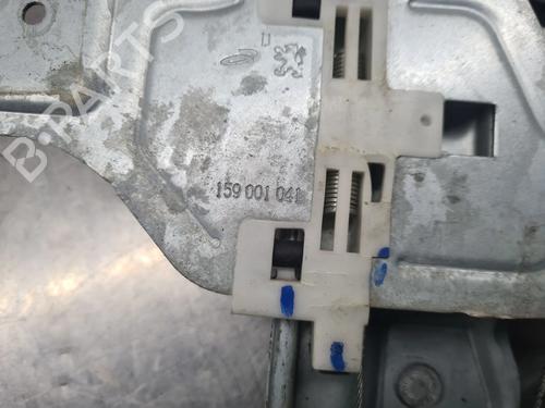 Front right window mechanism PEUGEOT 2008 I (CU_) 1.2 THP 110 / PureTech 110 | BP31135038C23
