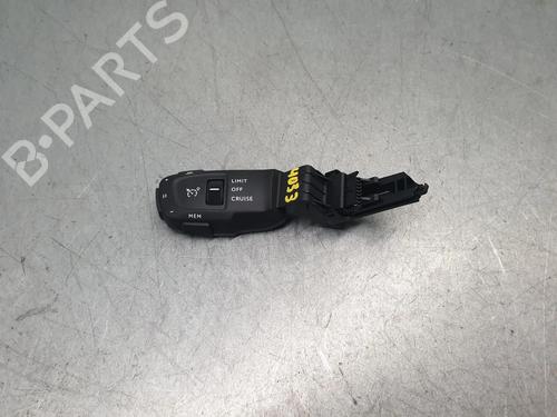 Used Other PEUGEOT 2008 II (UD_, US_, UY_, UJ_, UR_, UC_) 1.2 PureTech 130 (USHNS, URHNS) (130 hp) 31171425