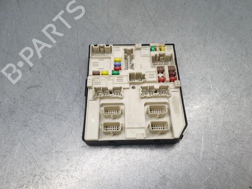 Fuse box RENAULT MASTER III Bus (JV) 2.3 dCi 135 FWD (JV0N, JV08) | BP31173333E1