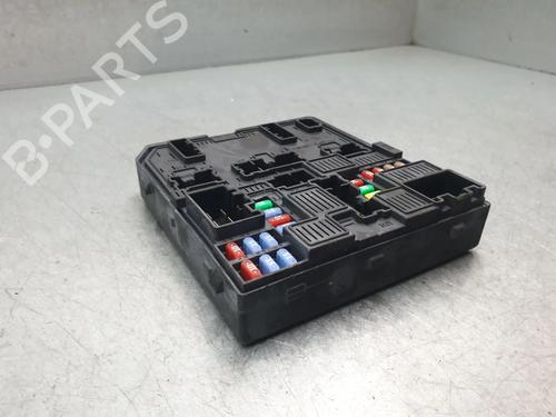 Fuse box RENAULT KADJAR (HA_, HL_) 1.2 TCe 130 (HLMR) | BP31173338E1