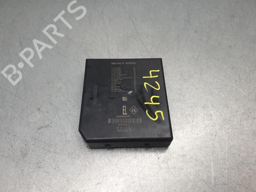 Scatola Fusibili RENAULT KADJAR (HA_, HL_) 1.5 BLUE dCi 115 (HLA6) (116 hp) 31173339