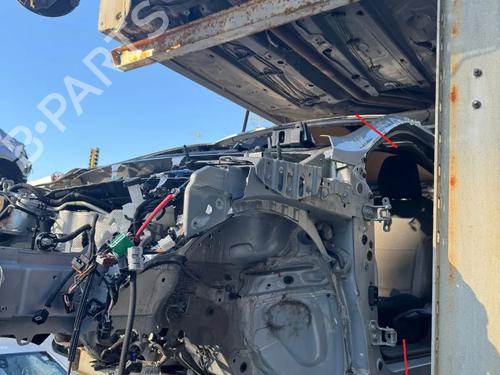 Passage de roue RENAULT CLIO V (B7_) 1.0 LPG (B7MT) (101 hp) 31174148