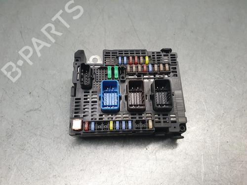 Sikringsdåse CITROËN DS5 2.0 BlueHDi 180 (180 hp) 31174150