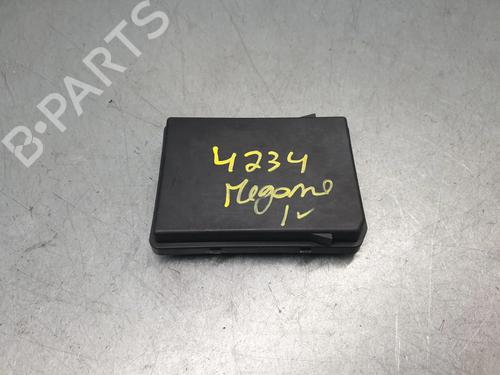 Sikringsdåse RENAULT MEGANE IV Grandtour (K9A/M/N_) E-TECH 160 (K9NH) (158 hp) 31184368