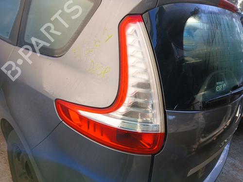 Feu arrière gauche RENAULT GRAND SCÉNIC III (JZ0/1_) 1.5 dCi (JZ09, JZ0D, JZ10, JZ14, JZ1G, JZ29, JZ2C) (110 hp) 31188977