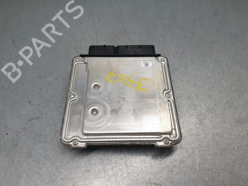 Calculateur moteur (ecu) VW SCIROCCO III (137, 138) 2.0 TDI (140 hp) 31248092