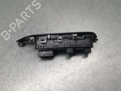 Left front window switch PEUGEOT 2008 II (UD_, US_, UY_, UJ_, UR_, UC_) 1.2 PureTech 100 (USHNK) | BP29538594I27
