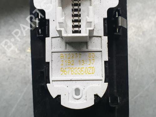 Left front window switch FIAT SCUDO Van 1.5 Multijet 100 (506) | BP31259062I27 