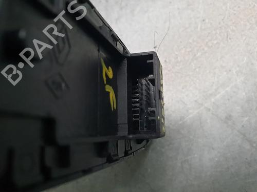Left front window switch RENAULT CAPTUR II (HF_) LPG (HFMT) | BP31259068I27