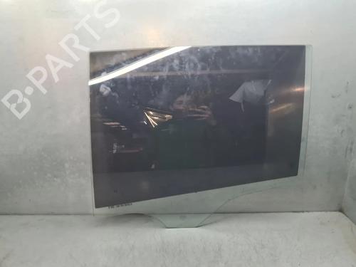 Dør rude ventre bagtil BMW 1 (F40) 116 d (116 hp) 30090148