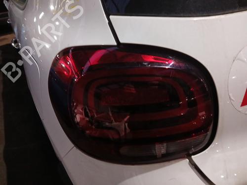 Venstre Baklys CITROËN C3 III (SX) 1.2 THP 110 (SXHNPS, SXHNZT, SXHNZ6) (110 hp) 31321340