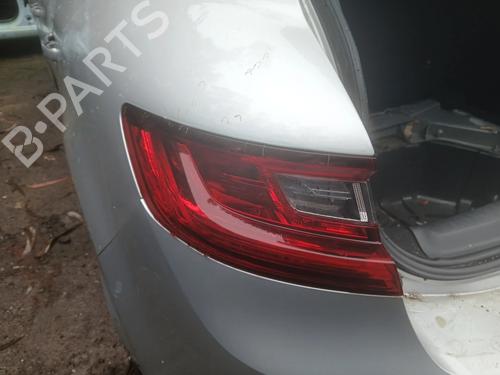 Farolim esquerdo RENAULT MEGANE IV Hatchback (B9A/M/N_) 1.5 dCi 110 (B9A3) (110 hp) 31334889