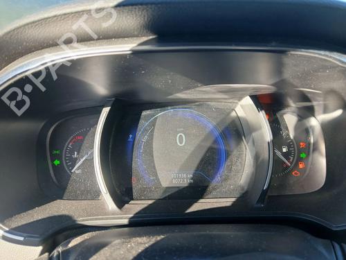 Cockpit RENAULT MEGANE IV Hatchback (B9A/M/N_) 1.5 dCi 110 (B9A3) (110 hp) 31335478