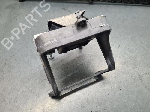Used Gearbox mount RENAULT MASTER III Bus (JV) 2.3 dCi 150 FWD (JV0F, JV03) (150 hp) 31363515