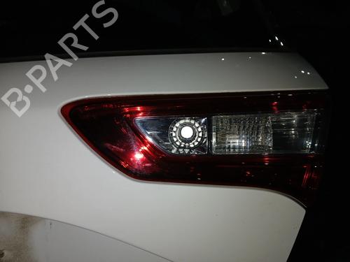 Used Right tailgate light TOYOTA YARIS (_P13_) 1.5 Hybrid (NHP130_, NHP130) (101 hp) 31364756