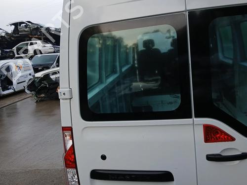 Used Left tailgate RENAULT MASTER III Bus (JV) 2.3 dCi 150 FWD (JV0F, JV03) (150 hp) 31370068