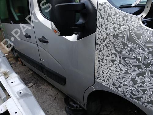 Right front door RENAULT MASTER III Bus (JV) 2.3 dCi 135 FWD (JV0N, JV08) | BP31370445C3