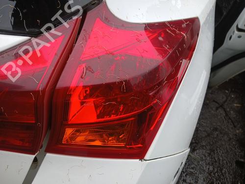 Right taillight TOYOTA AURIS (_E18_) 2.0 D-4D (ADE186_, ADE186R) | BP31381902C35