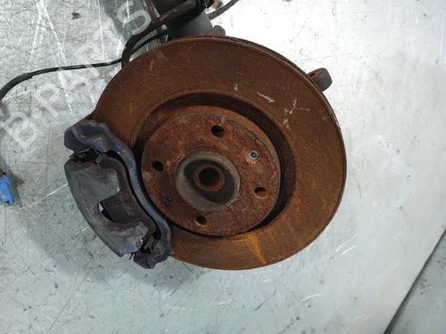 Used Left front steering knuckle CITROËN C3 III (SX) 1.5 BlueHDi 100 (SXYHYP, SXYHTU) (102 hp) 27260496