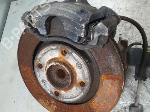 Used Left front steering knuckle CITROËN C3 III (SX) 1.2 PureTech 82 (83 hp) 20147500