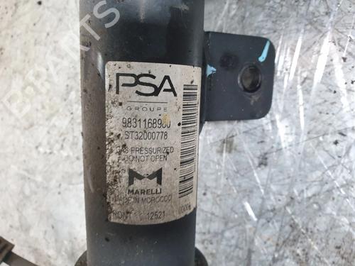 Right front shock absorber PEUGEOT 208 II (UB_, UP_, UW_, UJ_) 1.5 BlueHDI 100 | BP31574393M17