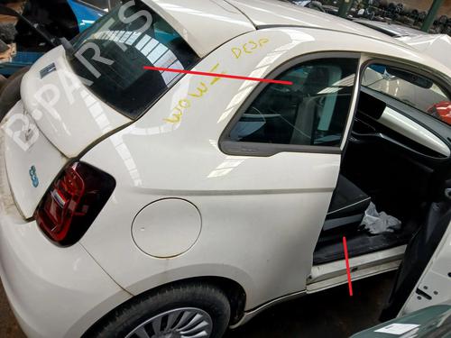 Aleta trasera derecha FIAT 500e (332_) Elektro 3+1 (FA1) (118 hp) 31591031