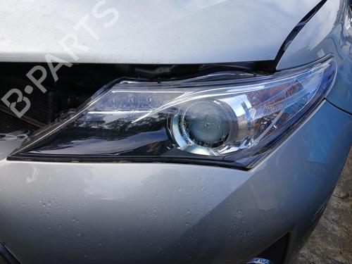Optica esquerda TOYOTA AURIS Estate (_E18_) 1.8 Hybrid (ZWE186_, ZWE186R, ZWE186H) (136 hp) 31621354