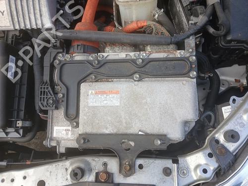 Wechselrichter/Konverter für TOYOTA AURIS Estate (_E18_) 1.8 Hybrid (ZWE186_, ZWE186R, ZWE186H) (136 hp) 31621343