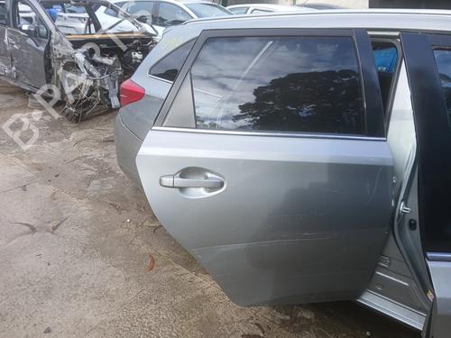 right-rear-door-toyota-auris-estate-_e18_-2013-2014-2015-2016-2017-2018-31621368 main image
