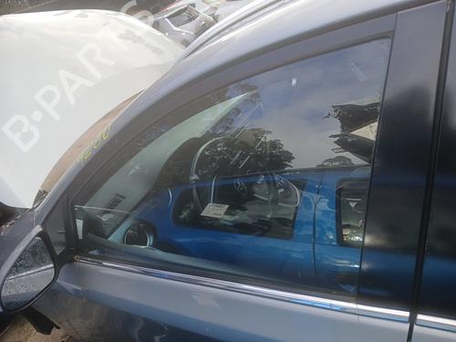 Dør rude ventre foran TOYOTA AURIS Estate (_E18_) 1.8 Hybrid (ZWE186_, ZWE186R, ZWE186H) (136 hp) 31621375