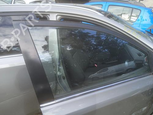 front-right-door-window-toyota-auris-estate-_e18_-2013-2014-2015-2016-2017-2018-31621374 main image